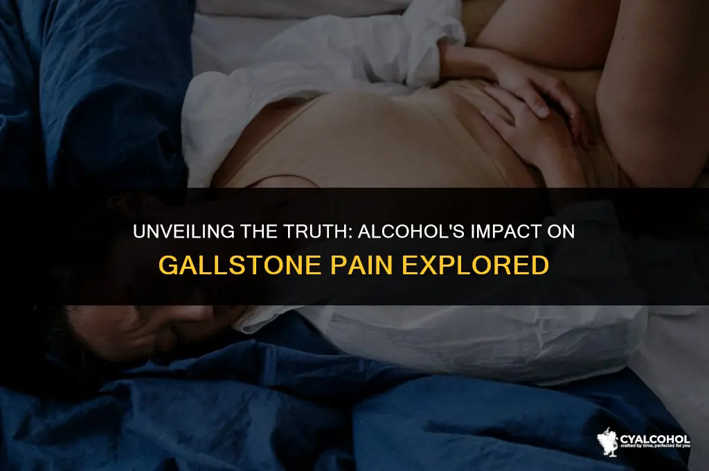 does alcohol trigger gallstone pain