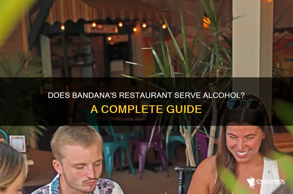 does bandanas restaurantsell alcohol