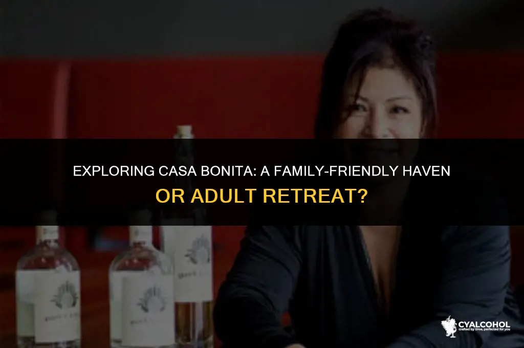 does casa bonita have alcohol