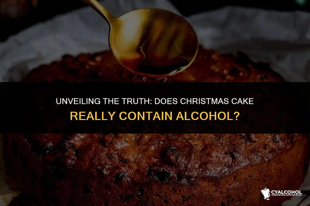 does christmas cake have alcohol