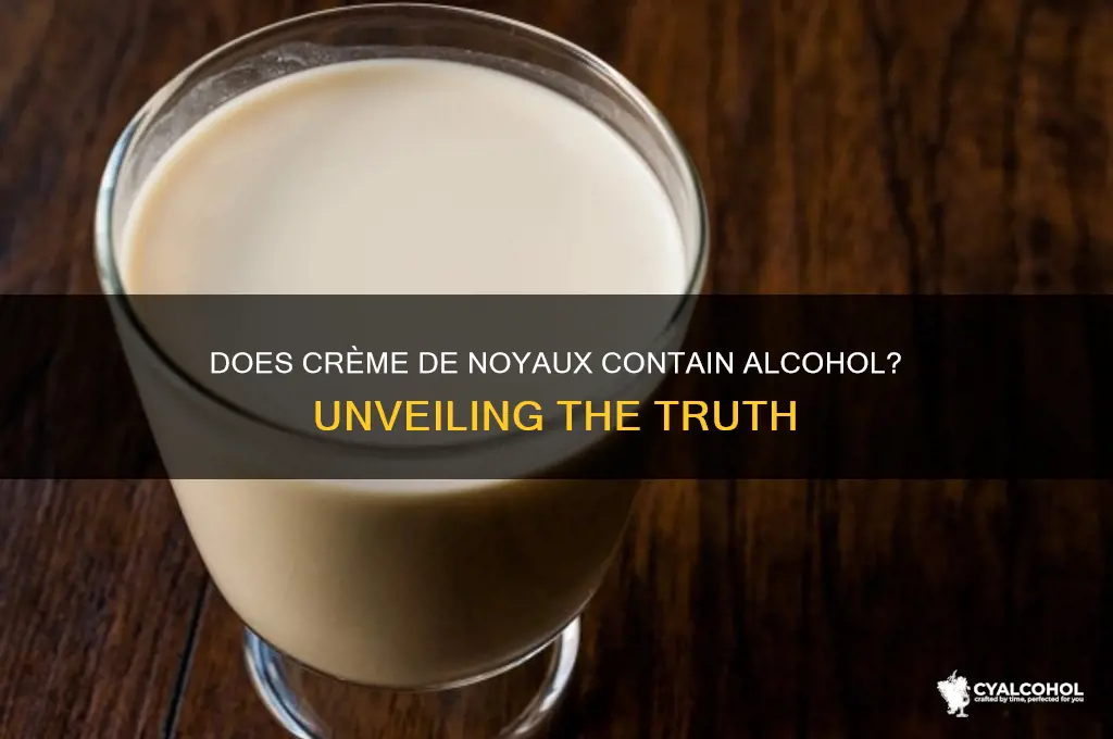 does creme de noyaux have alcohol