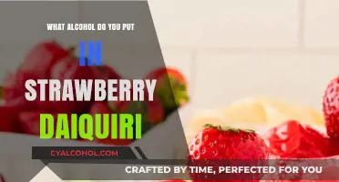Perfect Strawberry Daiquiri: Best Alcohol Choices for a Refreshing Blend