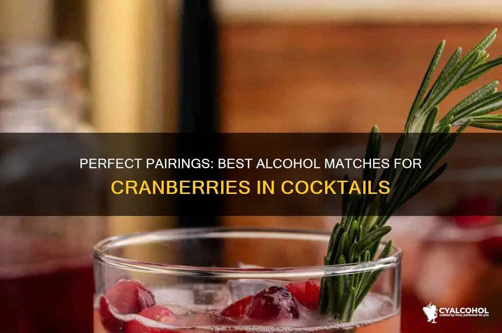 what alcohol goes best with cranberries