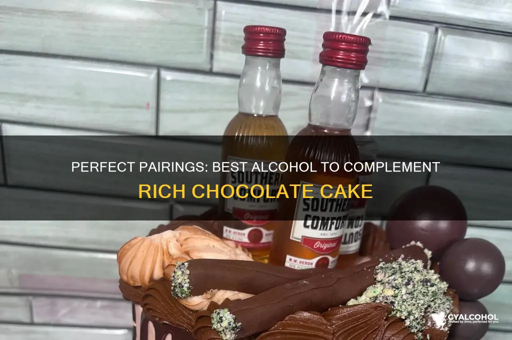 what alcohol goes with chocolate cake