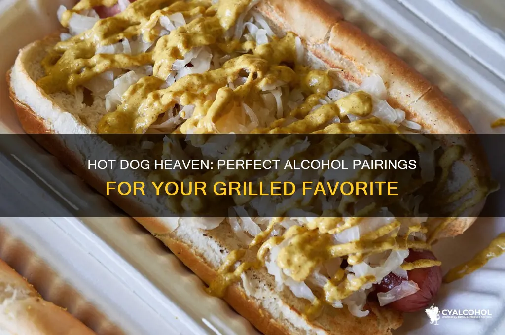 what alcoholic beverages go well with hot dogs