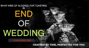 Best Wedding Toast Drinks: Alcoholic Beverage Ideas